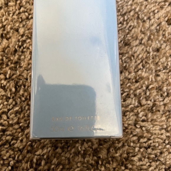 NEW DOLCE & GABBANA LIGHT BLUE - Picture 3 of 6